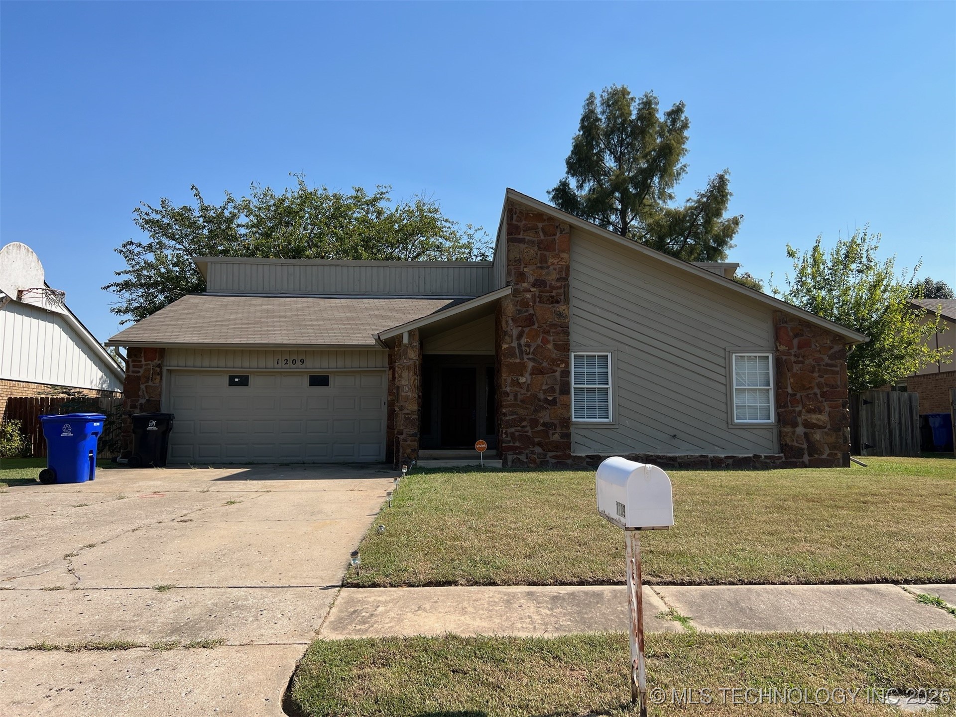 1209 S 29th Street Property Photo