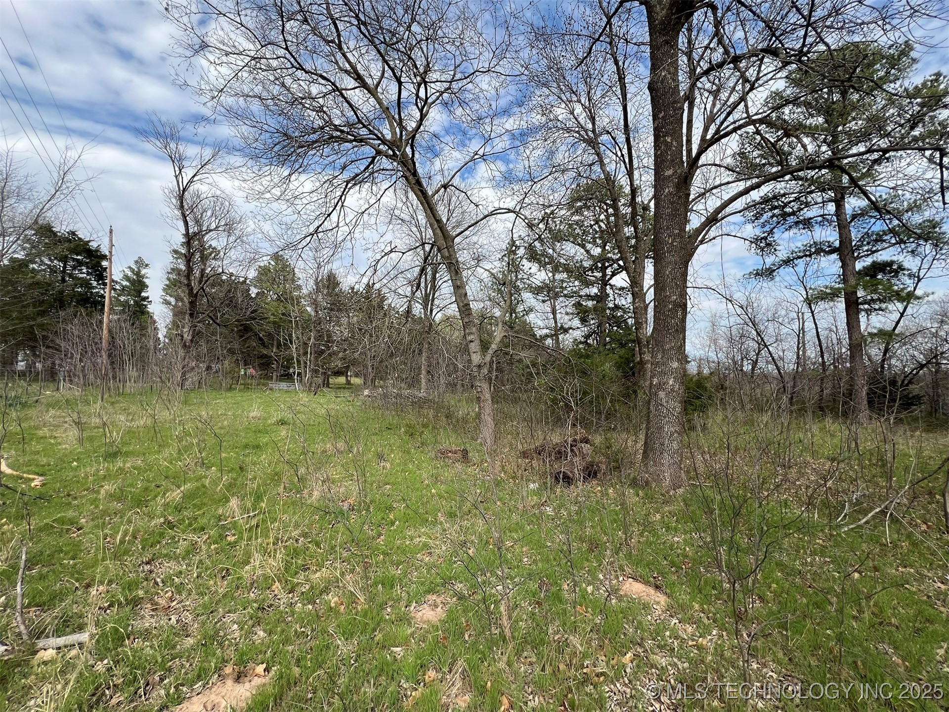 00 Riviera Drive Property Photo 2