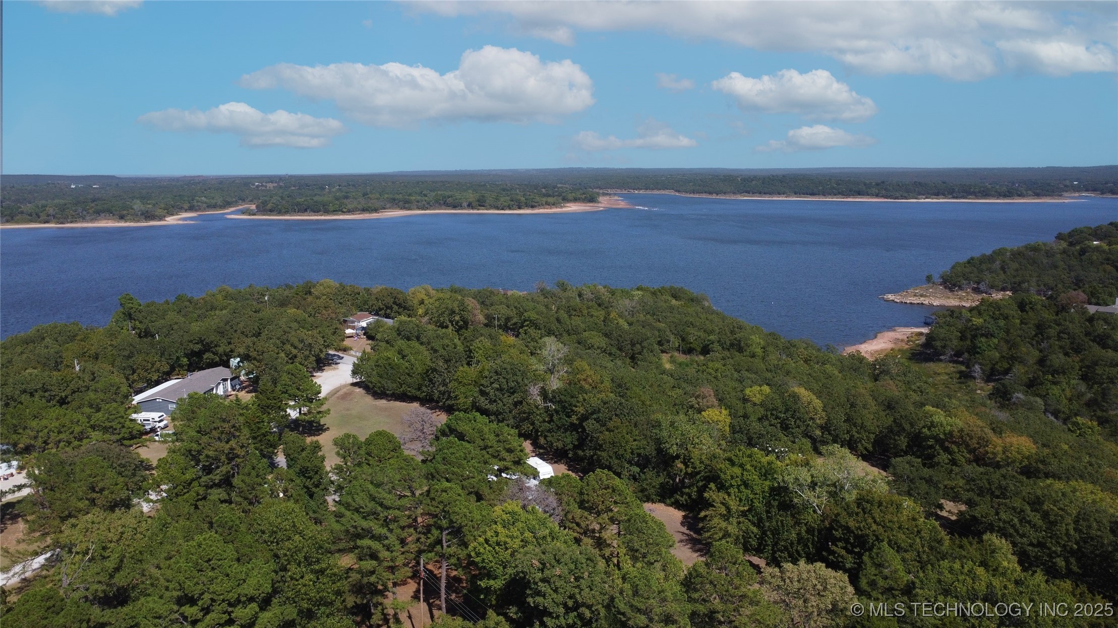 00 Riviera Drive Property Photo 9