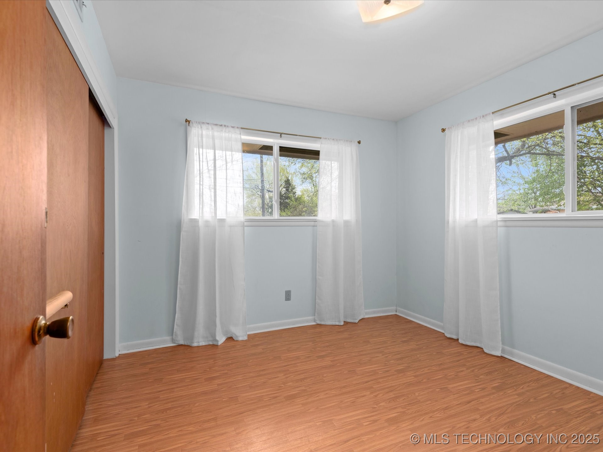 336 Brookline Place Property Photo 11