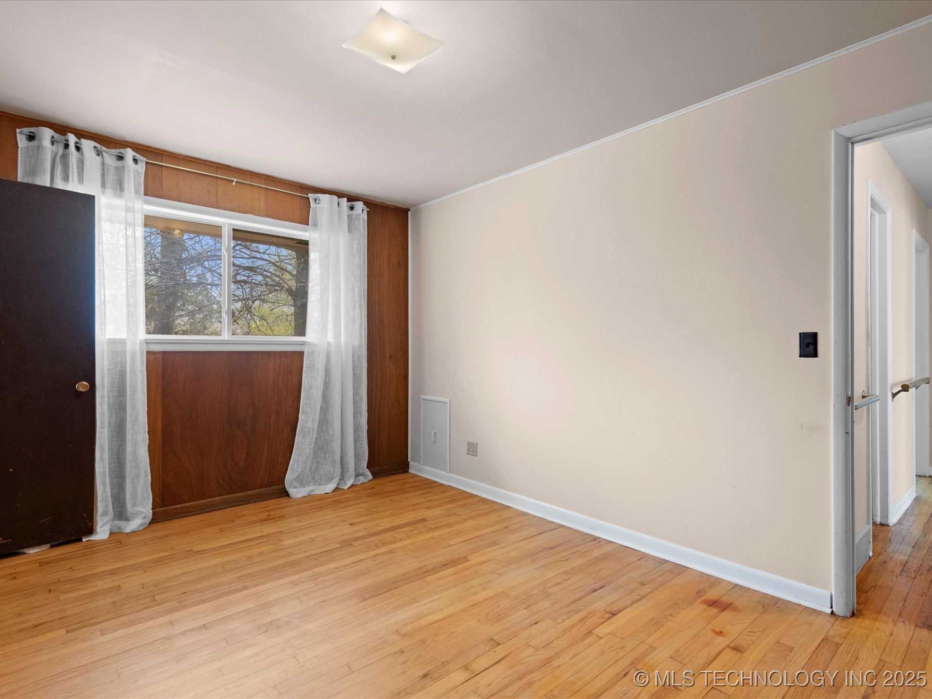 336 Brookline Place Property Photo 16