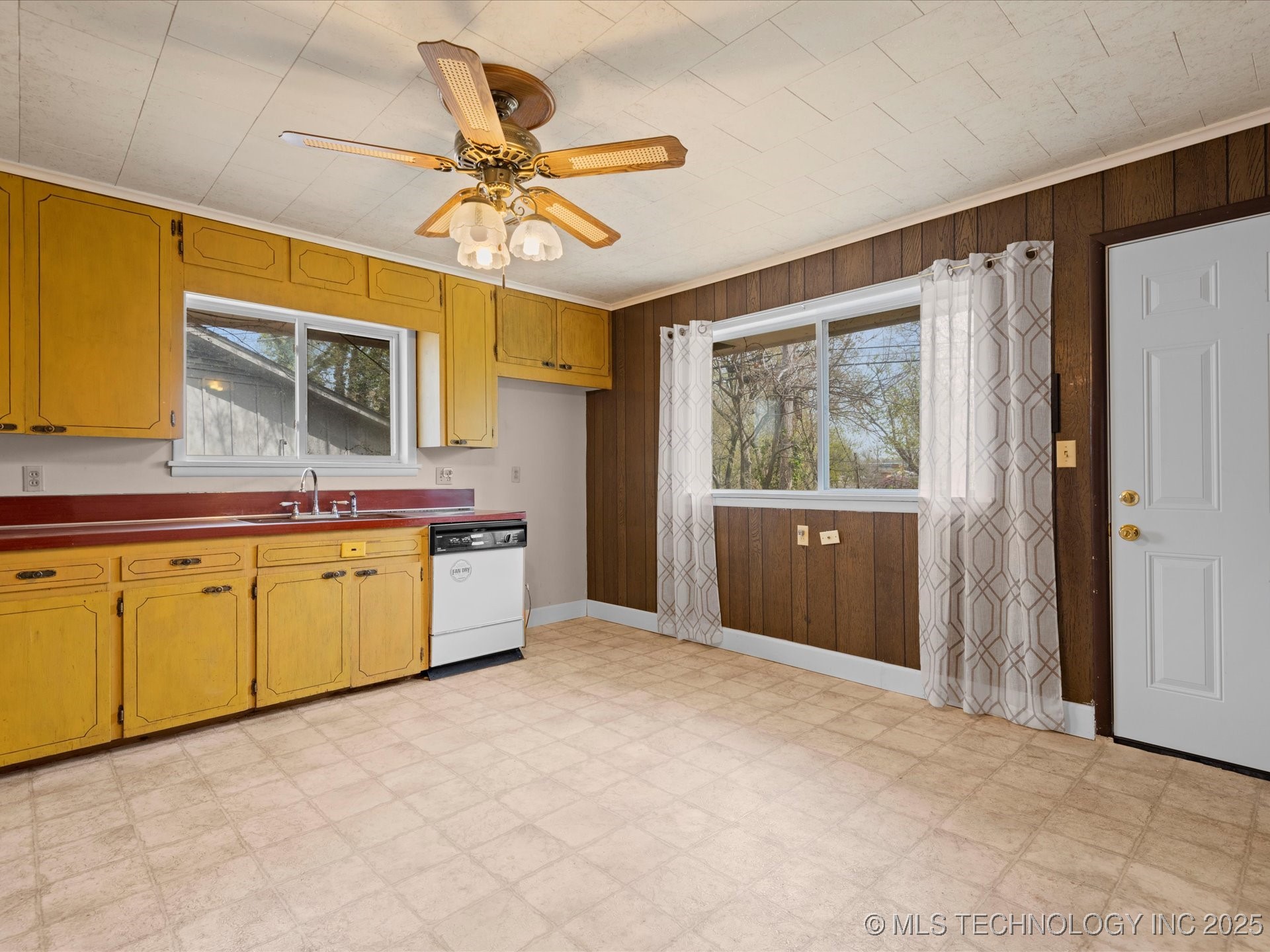 336 Brookline Place Property Photo 21