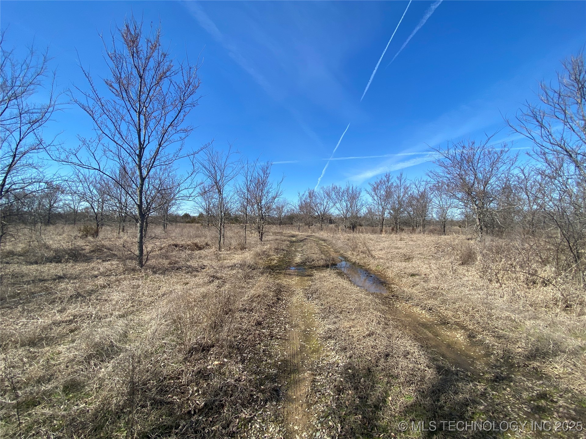 113327 S 4135 Road Property Photo