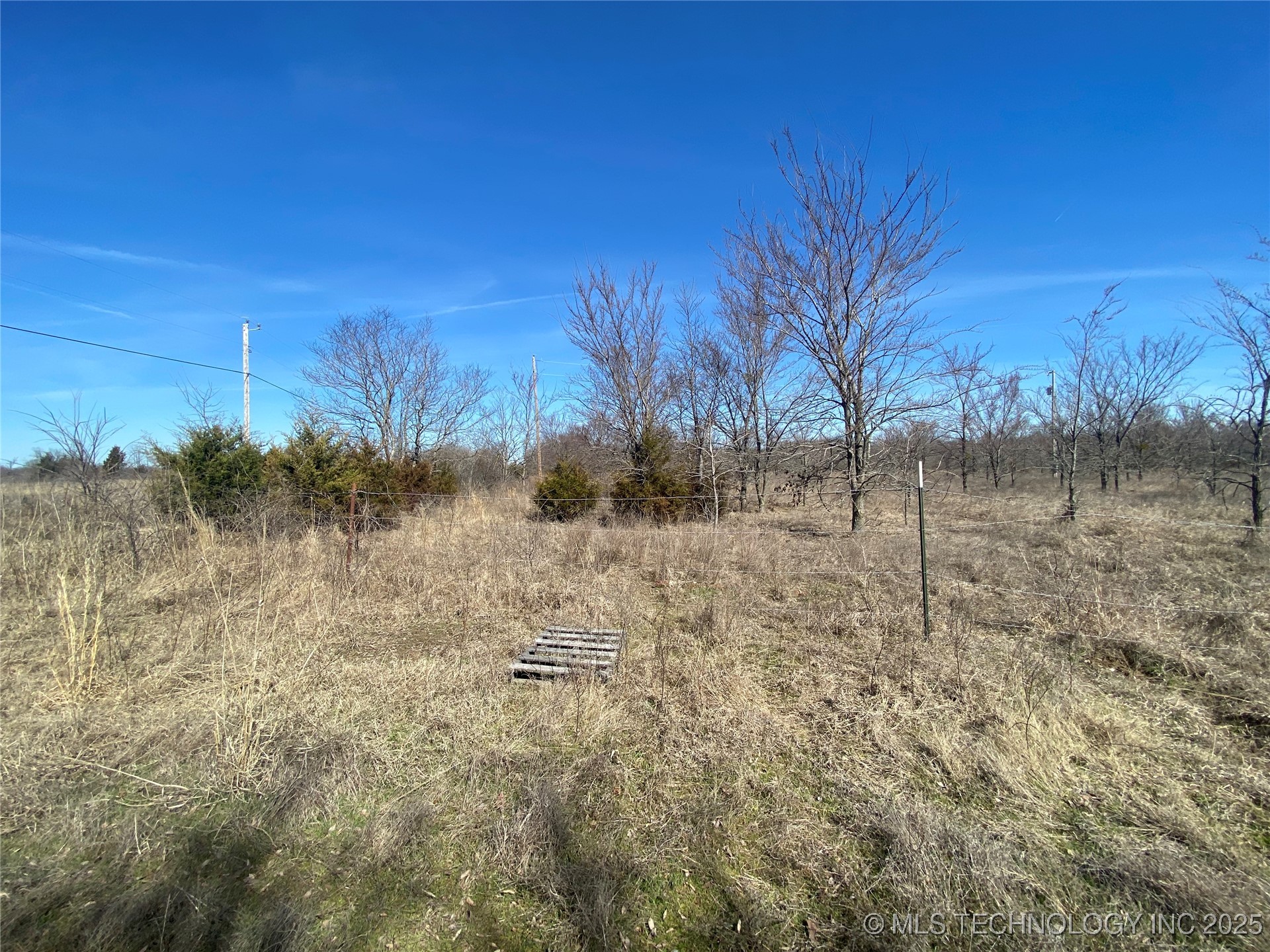 113327 S 4135 Road Property Photo 10