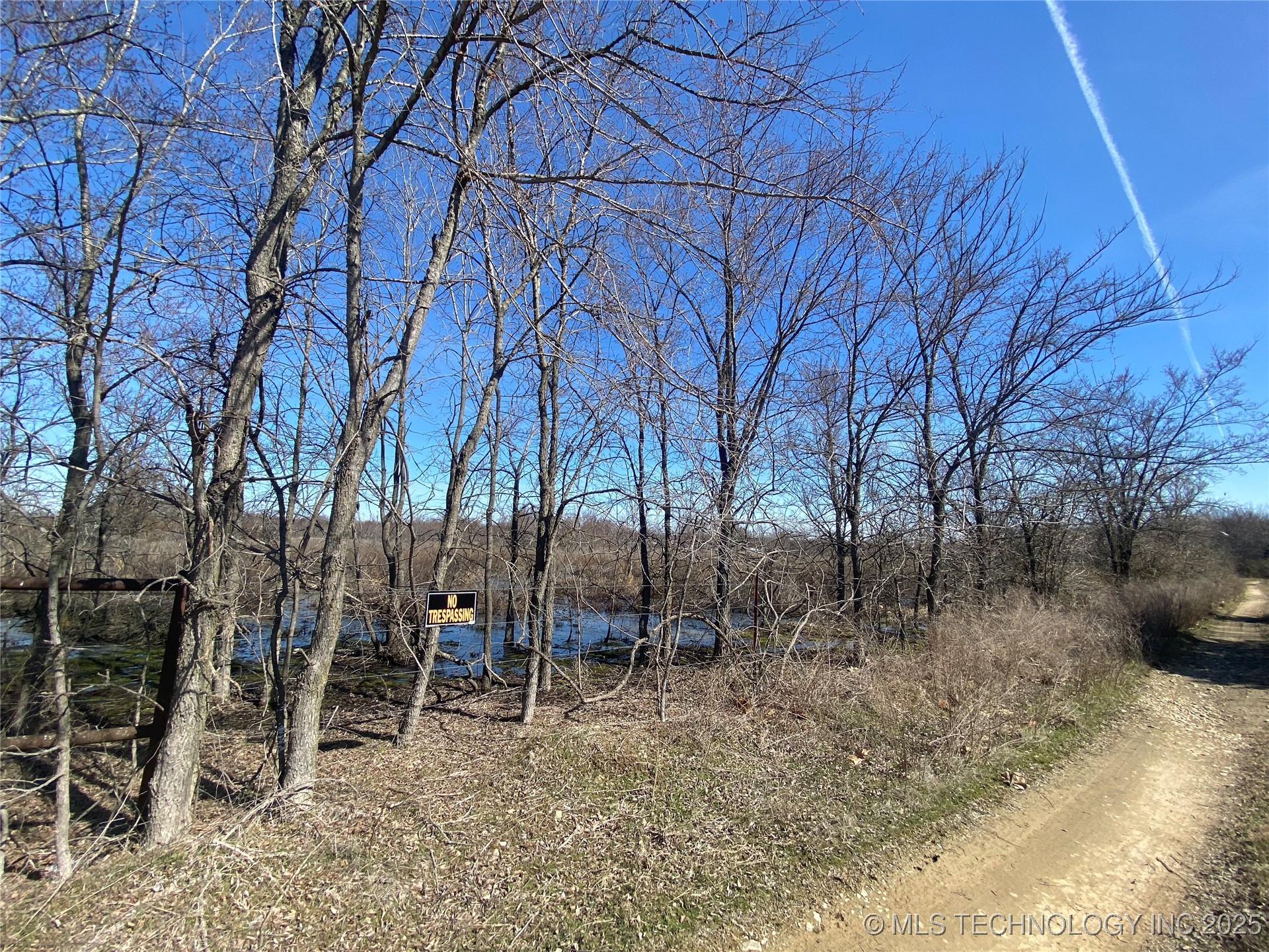 113327 S 4135 Road Property Photo 16