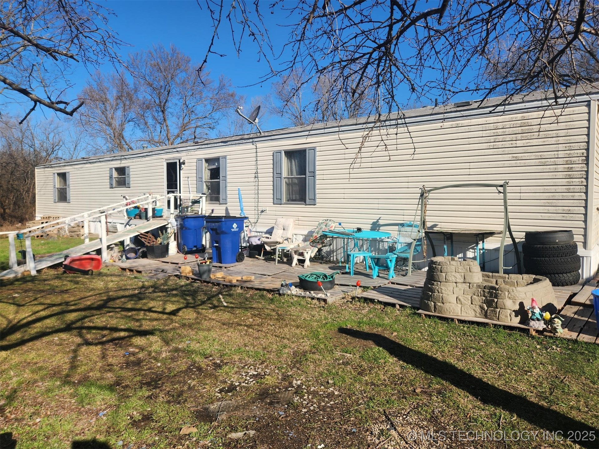 412 E Golden Avenue Property Photo