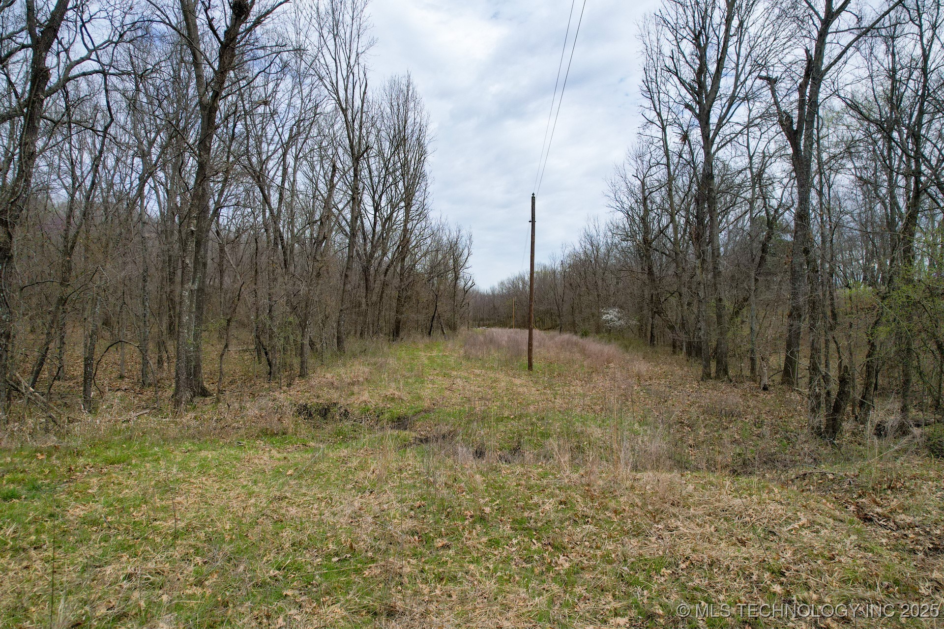 135 E 620 Road Property Photo 57