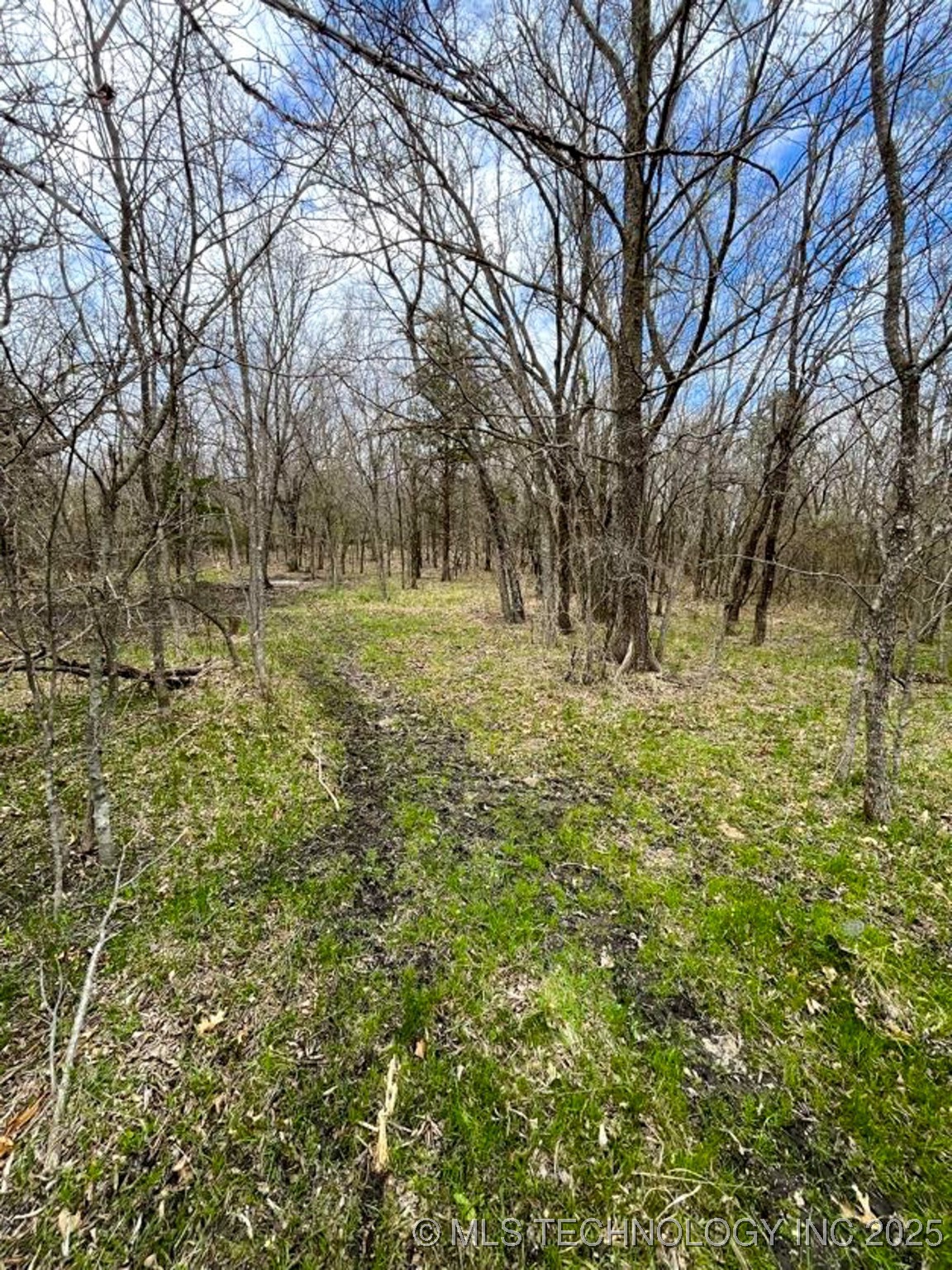 135 E 620 Road Property Photo 64