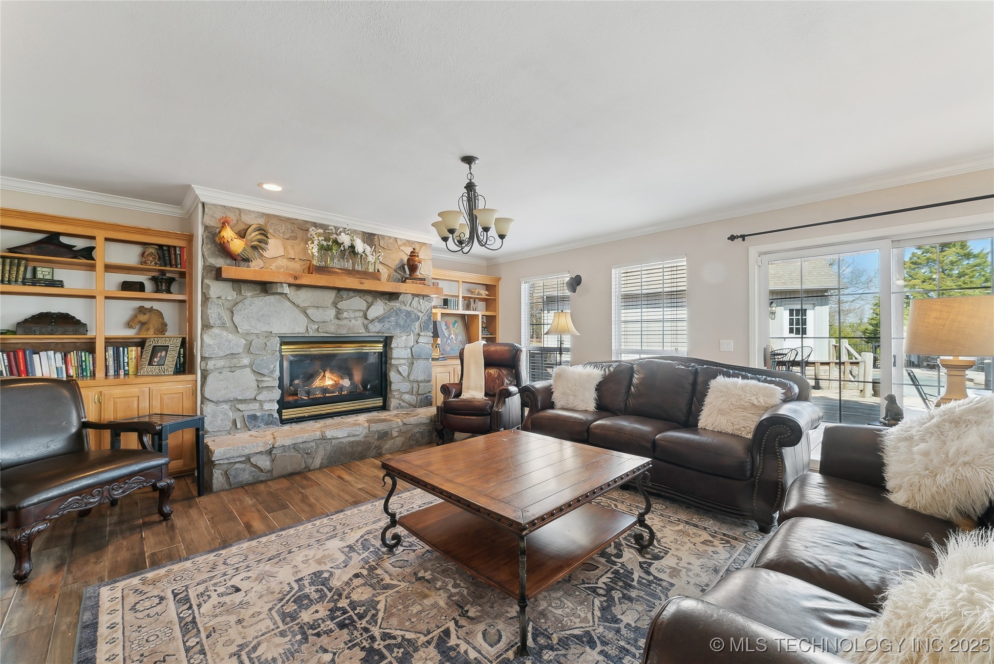 20136 W Chicken Creek Road Property Photo 4