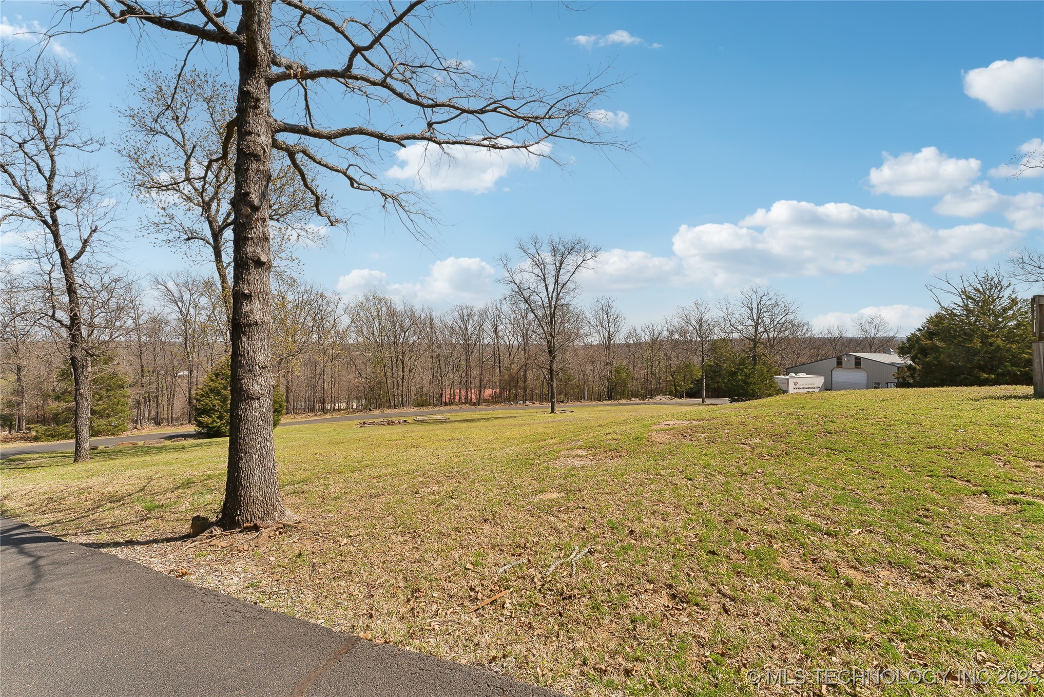 20136 W Chicken Creek Road Property Photo 32