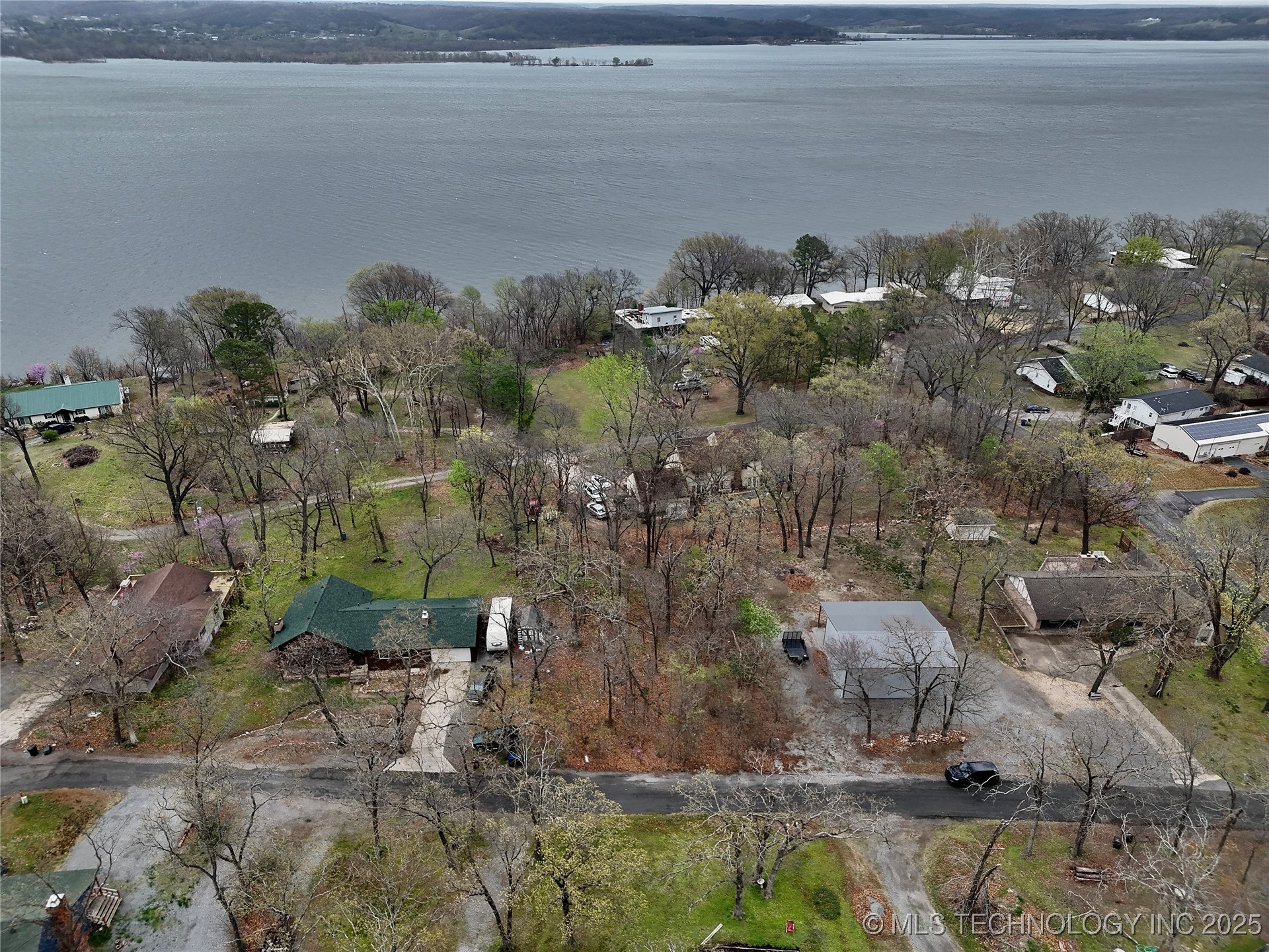 Big Bluff Street Property Photo 6