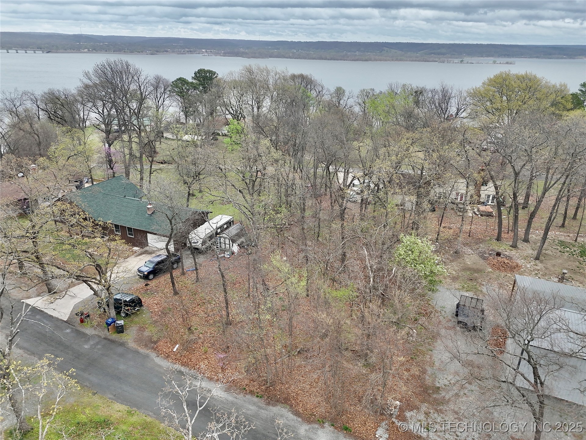 Big Bluff Street Property Photo 21