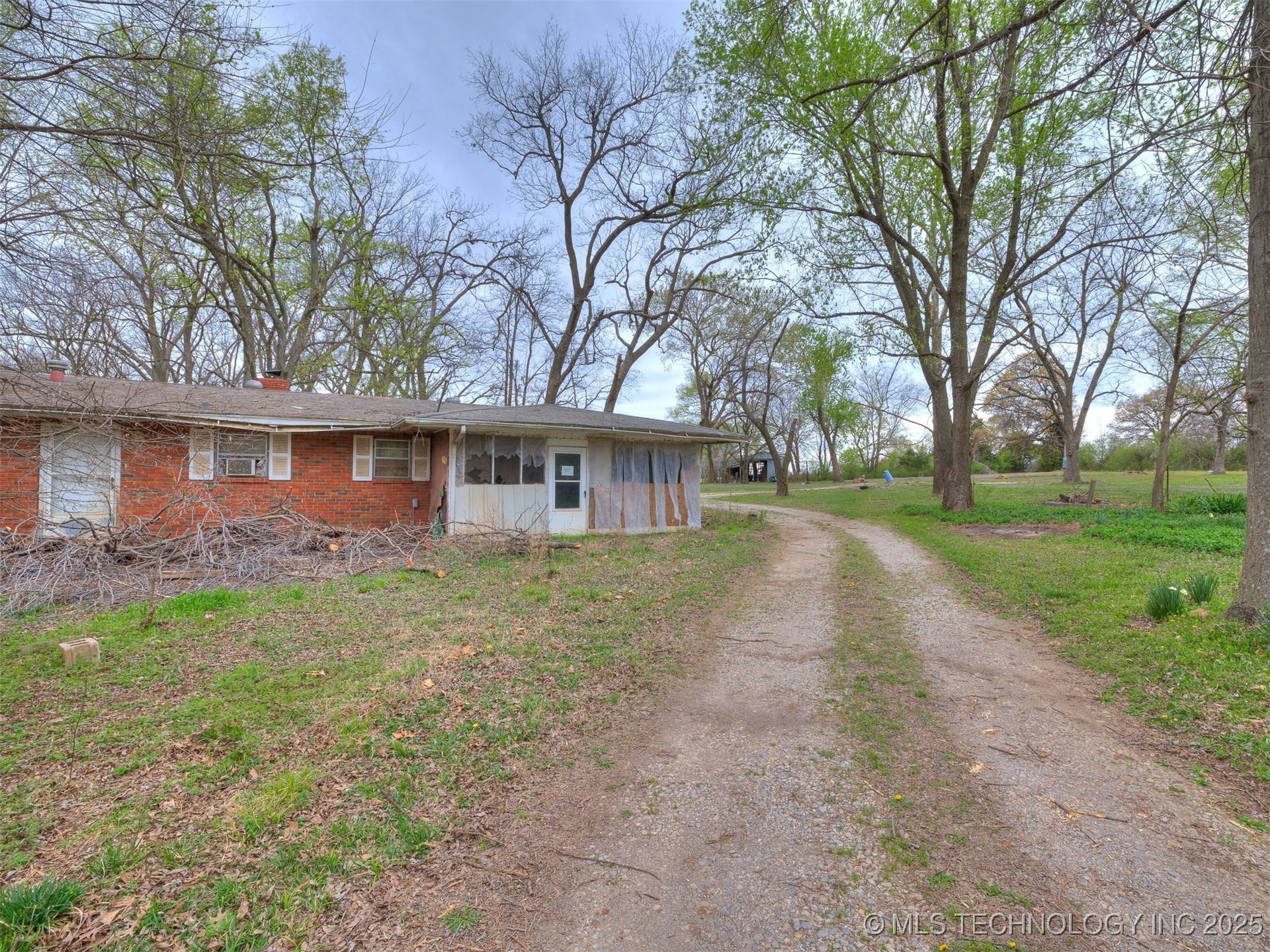 29194 S 4205 Road Property Photo 14