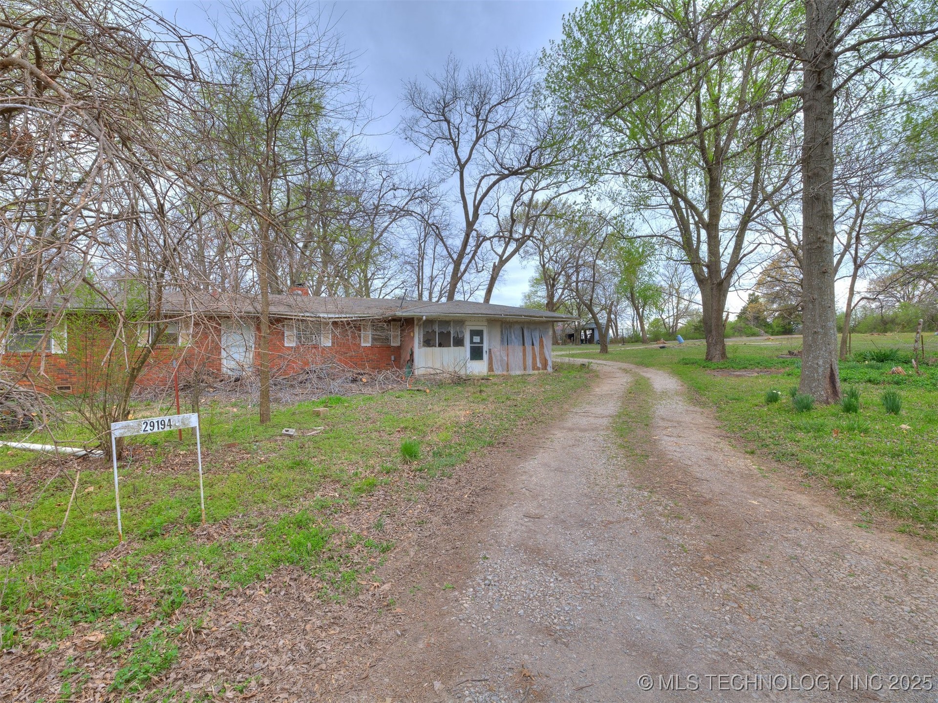 29194 S 4205 Road Property Photo 15