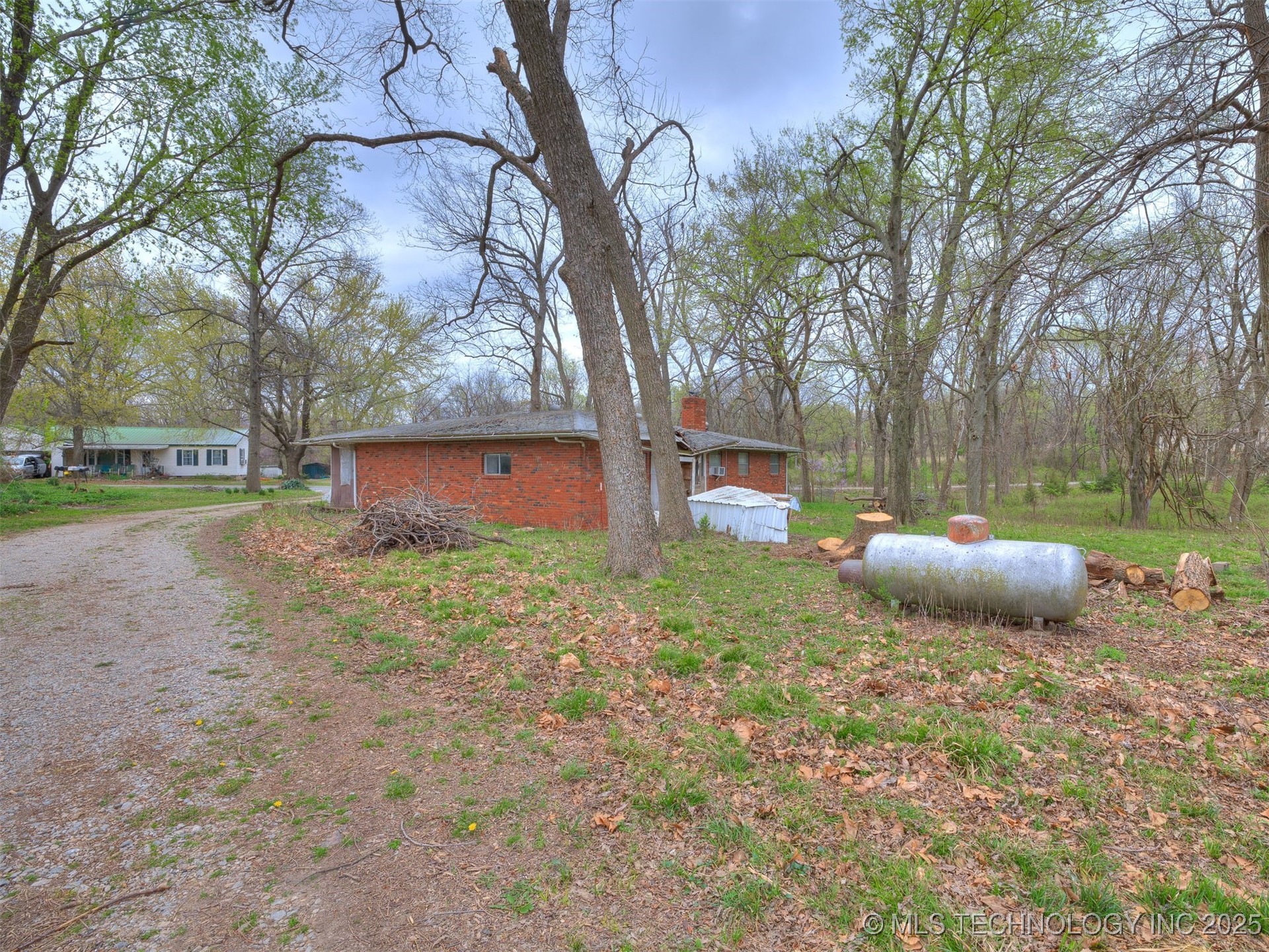29194 S 4205 Road Property Photo 16