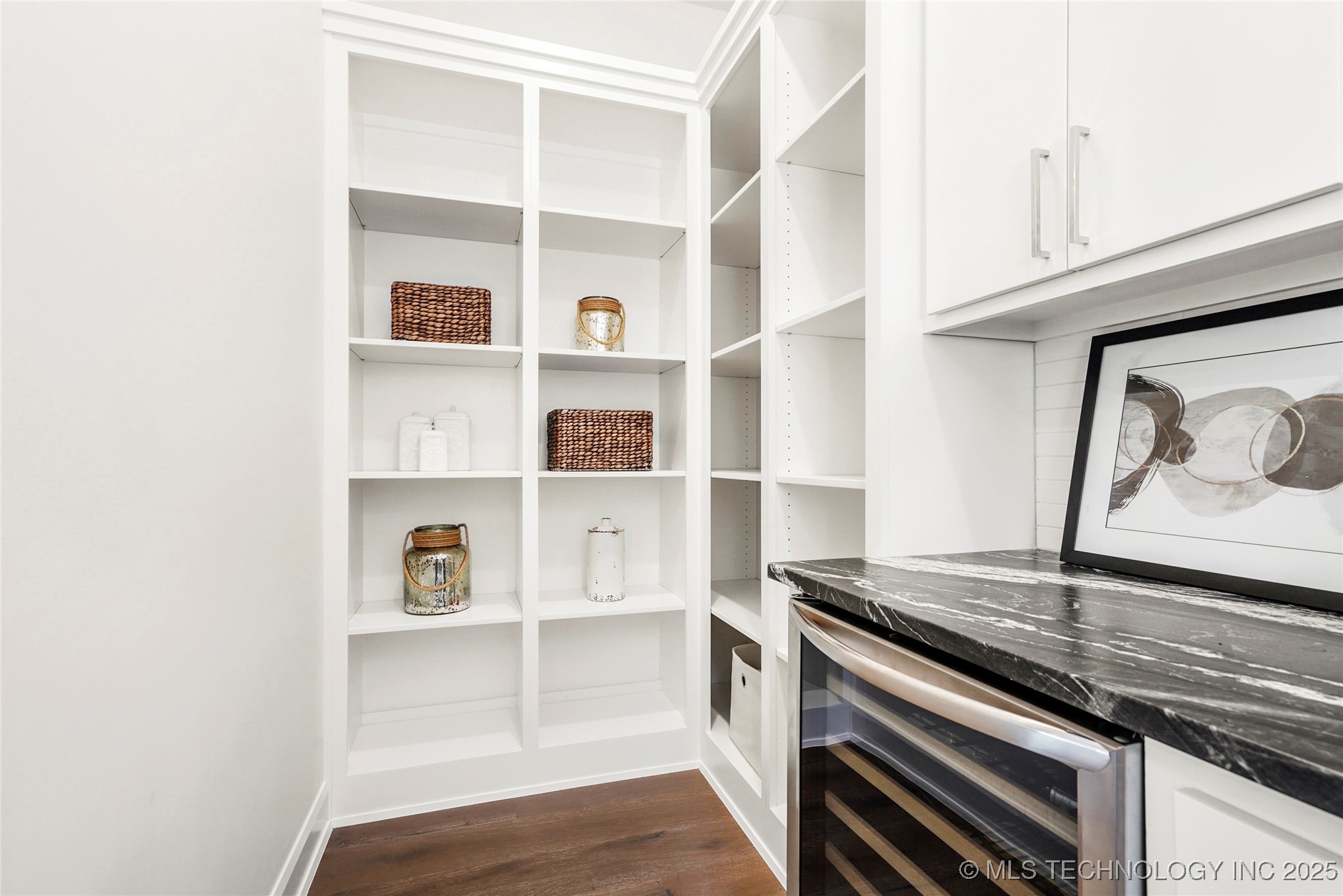1222 N 71st Place Property Photo 15