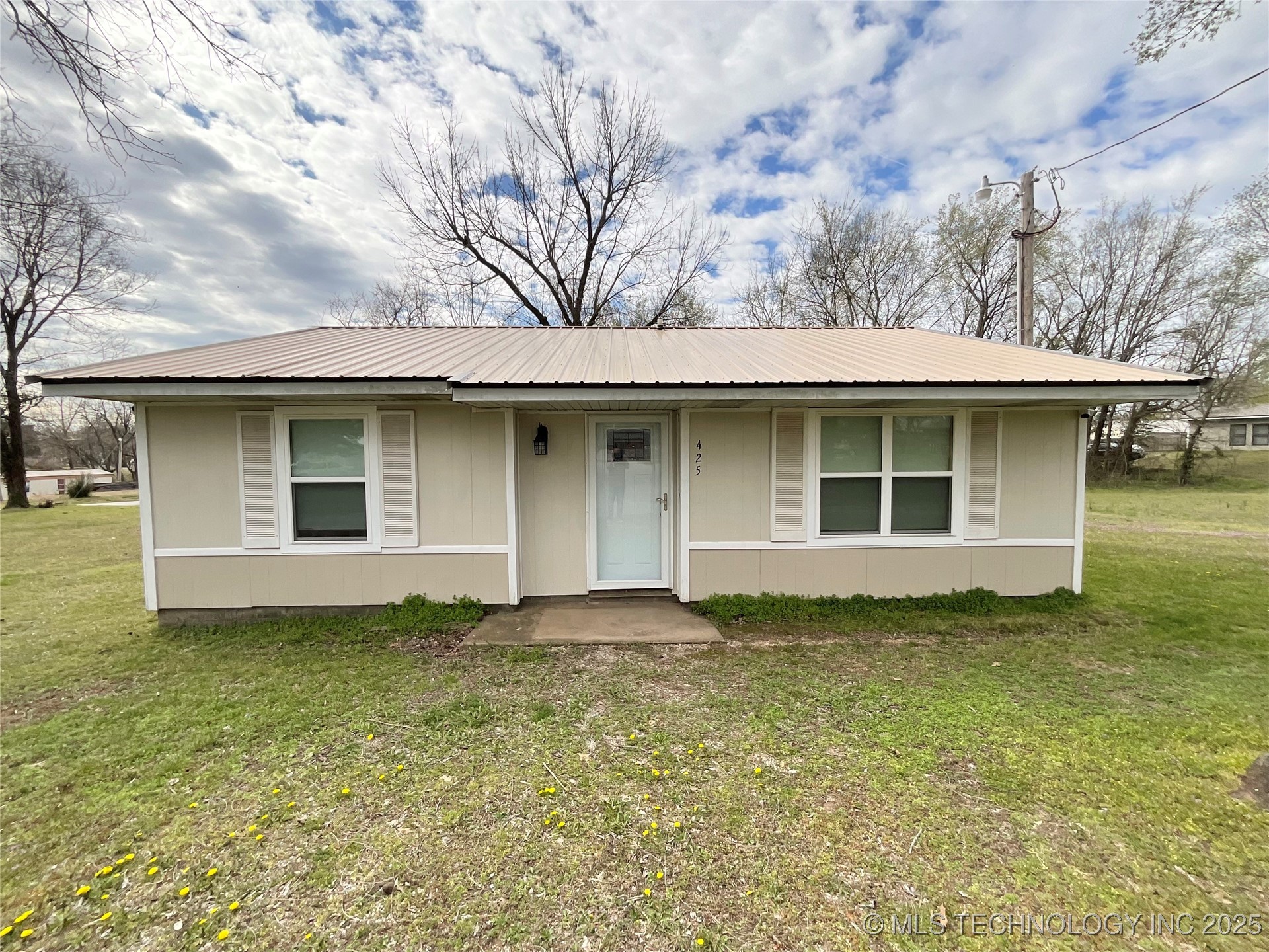 425 N Buchanan Property Photo