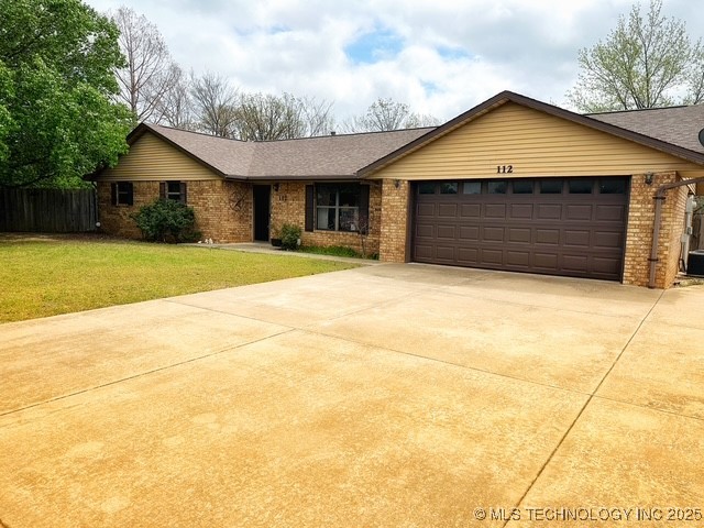112 Raintree Property Photo
