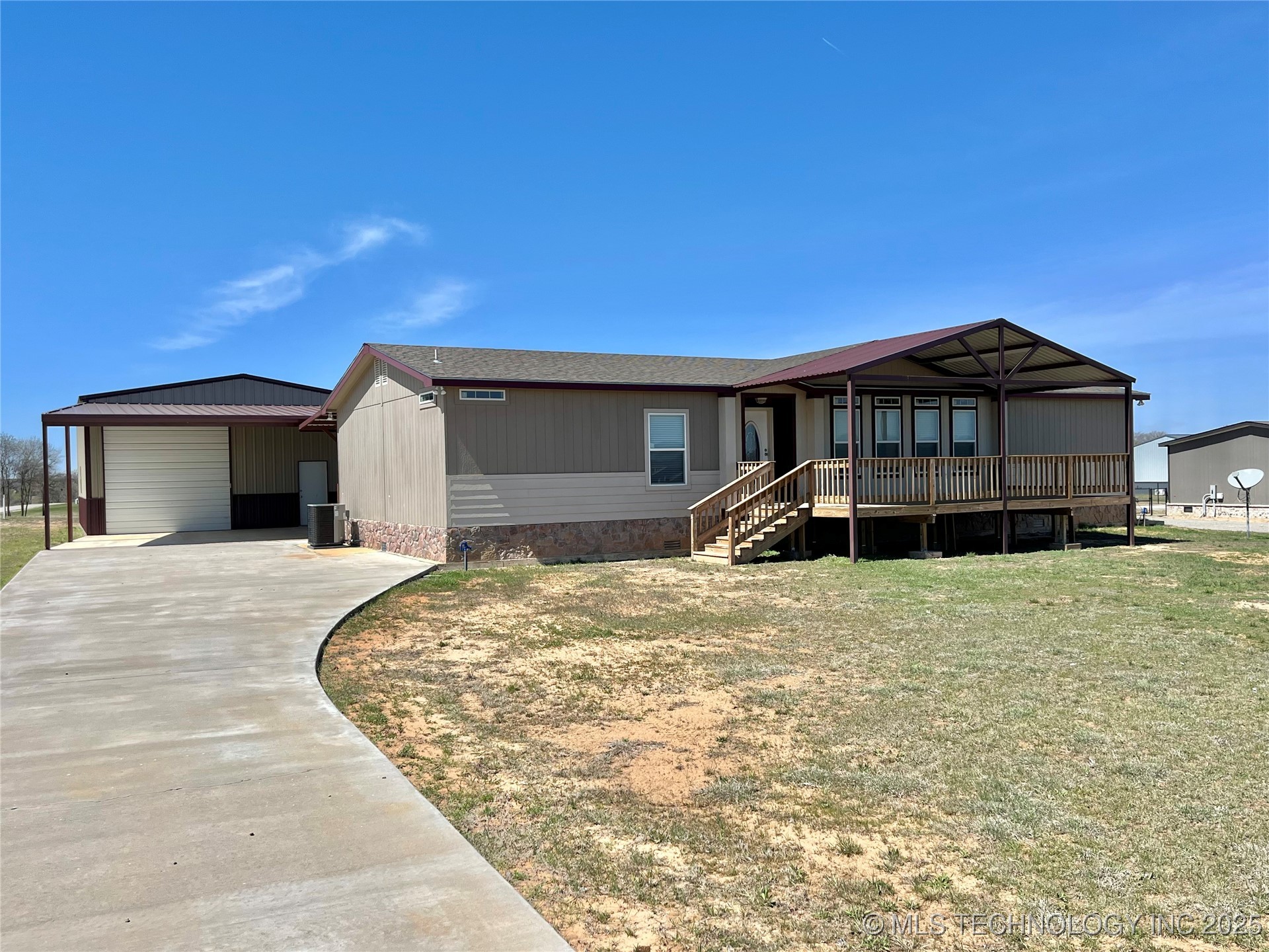 4648 Angler Circle Property Photo 1