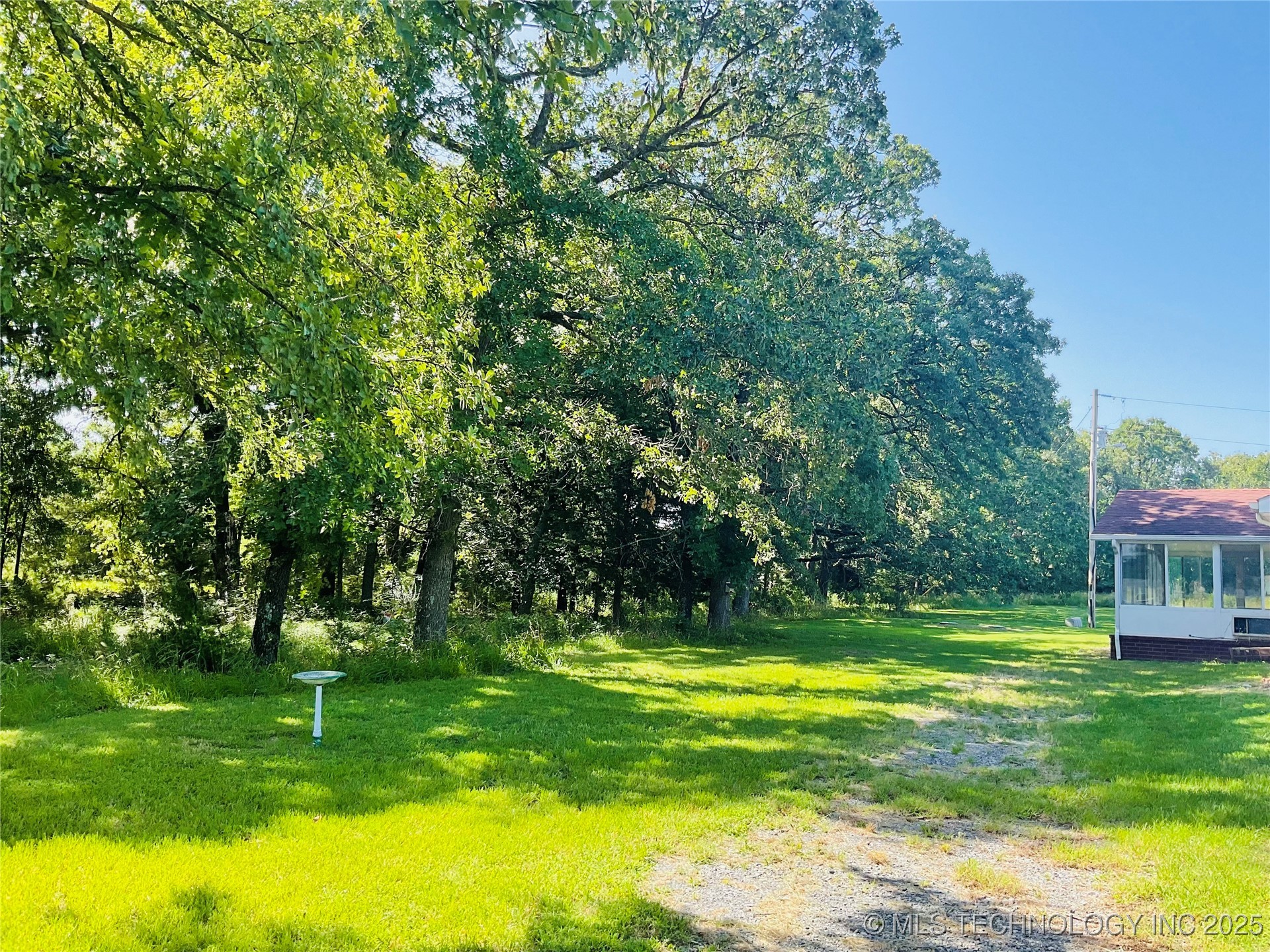 2168 High Hill Road Property Photo 5