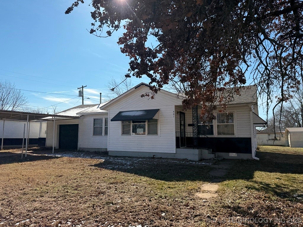 401 S Tucker Avenue Property Photo