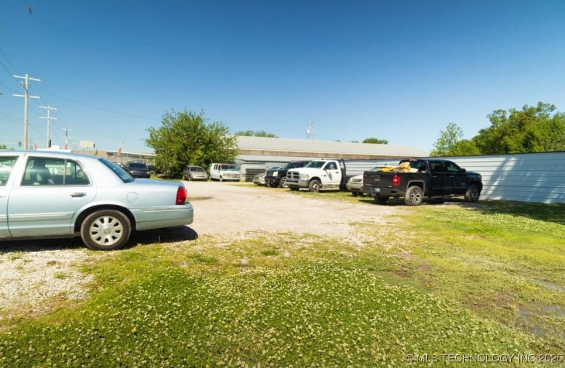 6131 E Admiral Place Property Photo 5