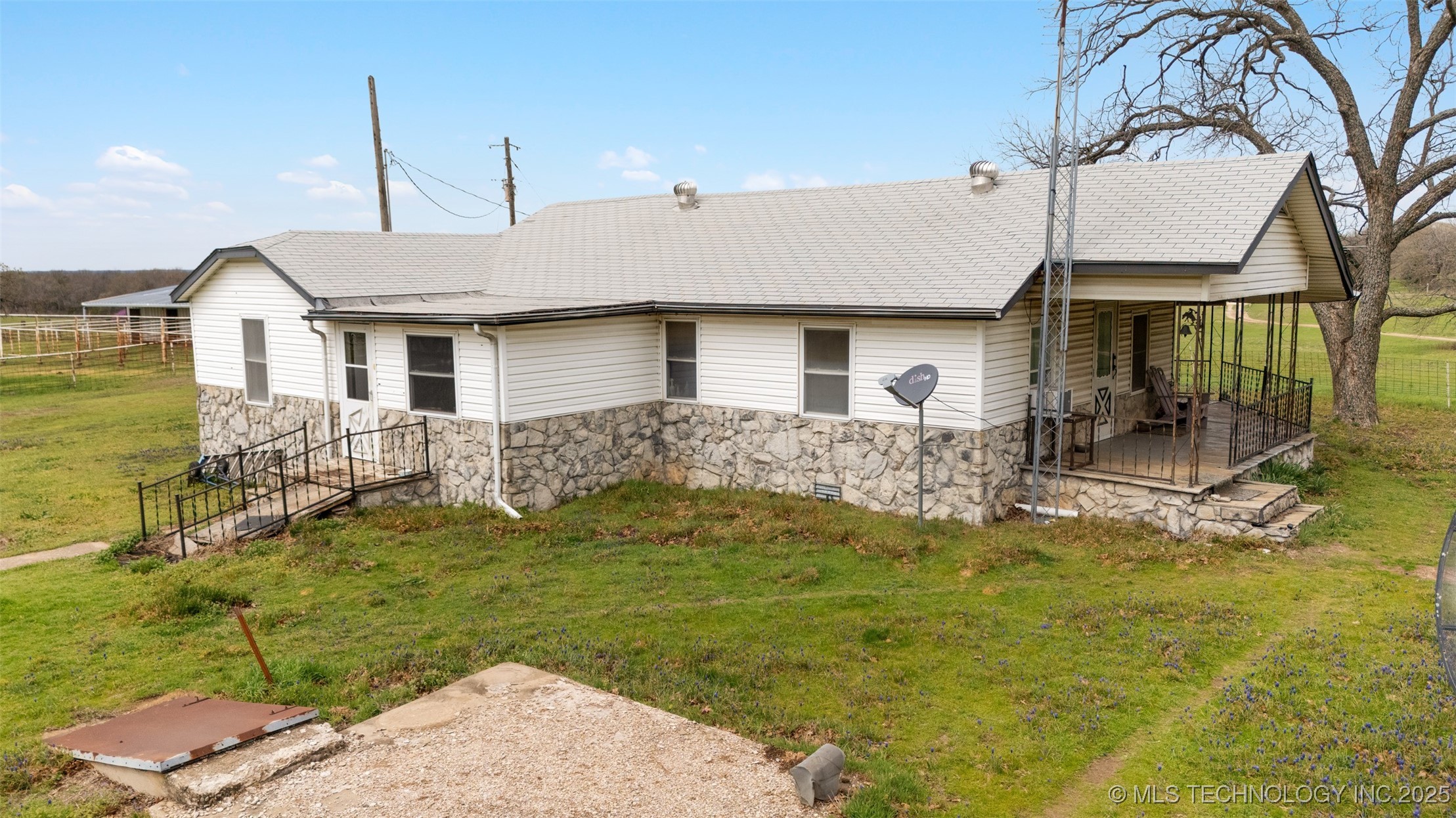 5355 County Road 1610 Property Photo 1