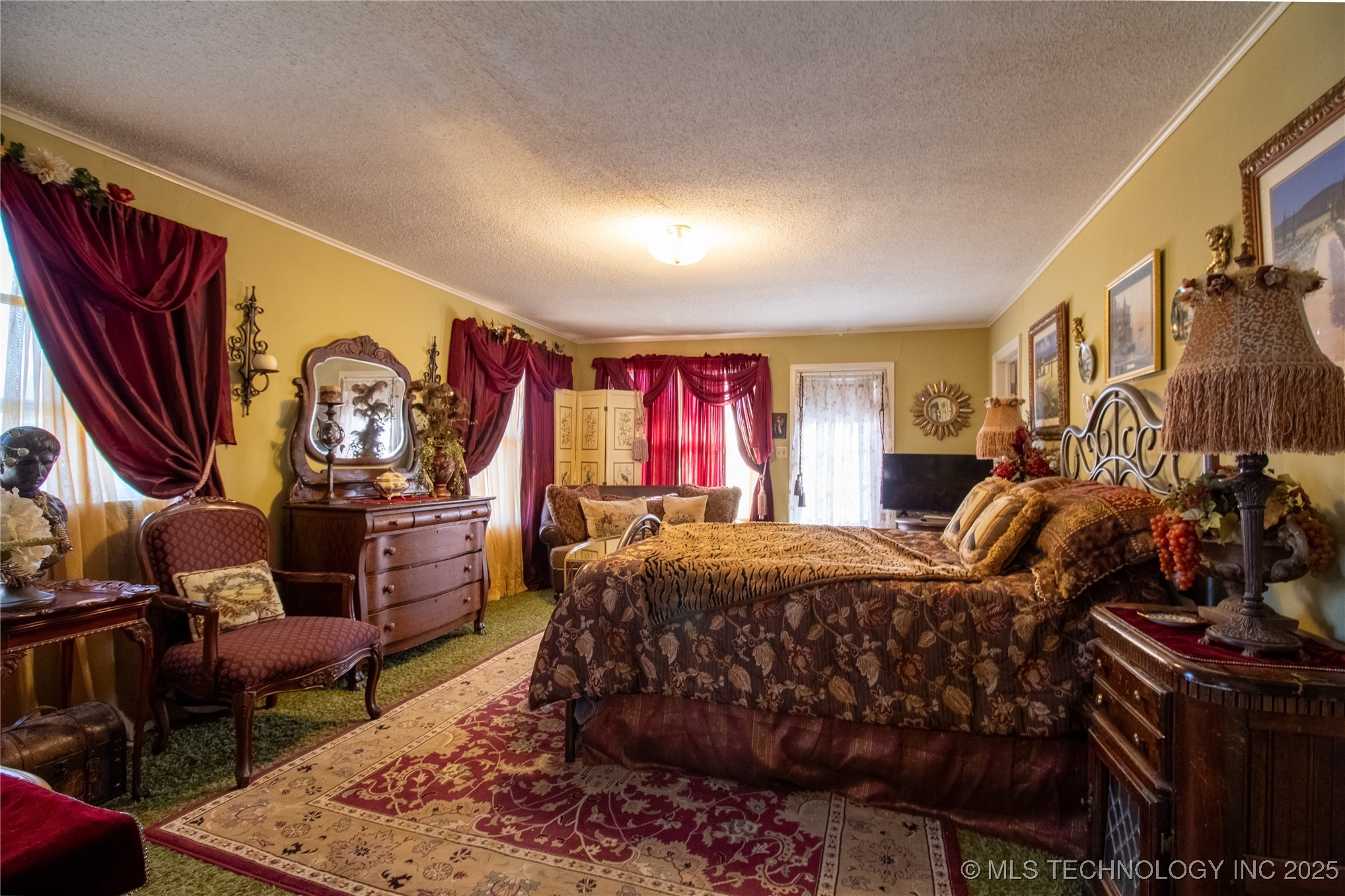 226 Kendall Boulevard Property Photo 8
