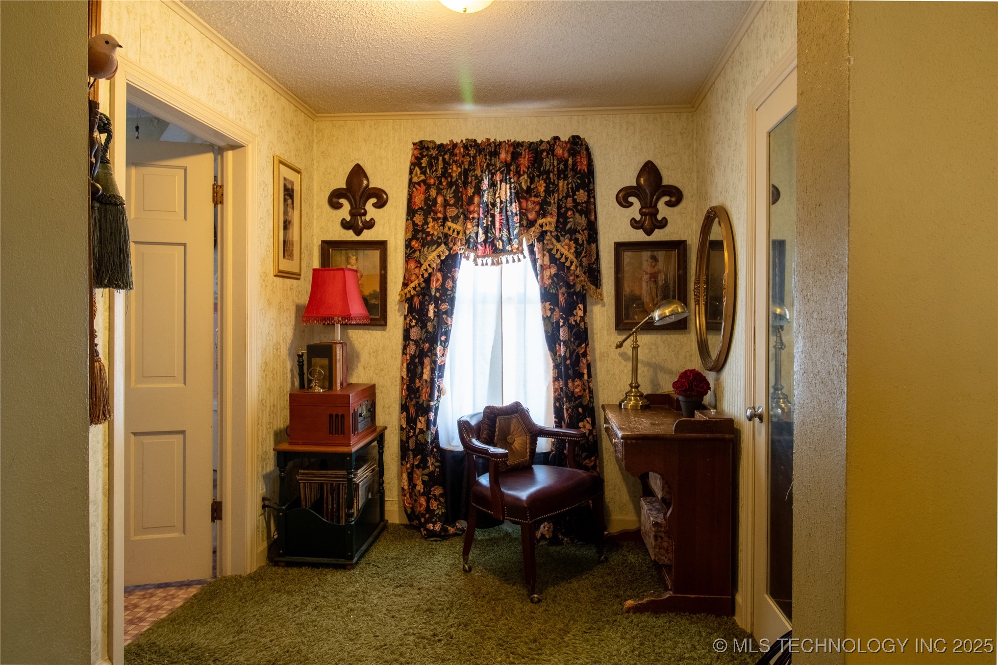 226 Kendall Boulevard Property Photo 9