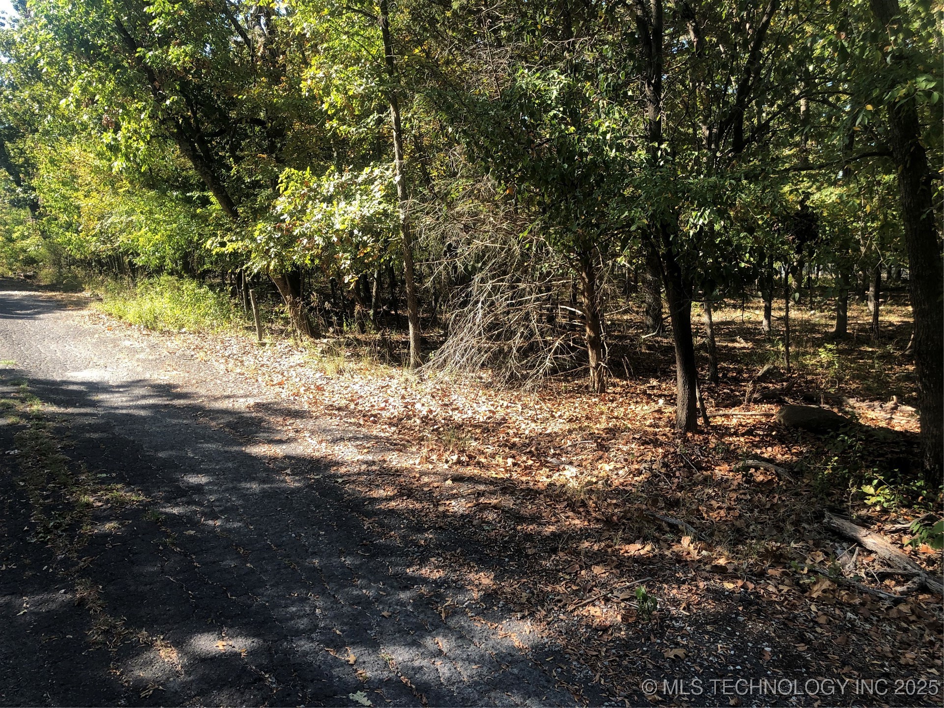E 703 Road Property Photo 7