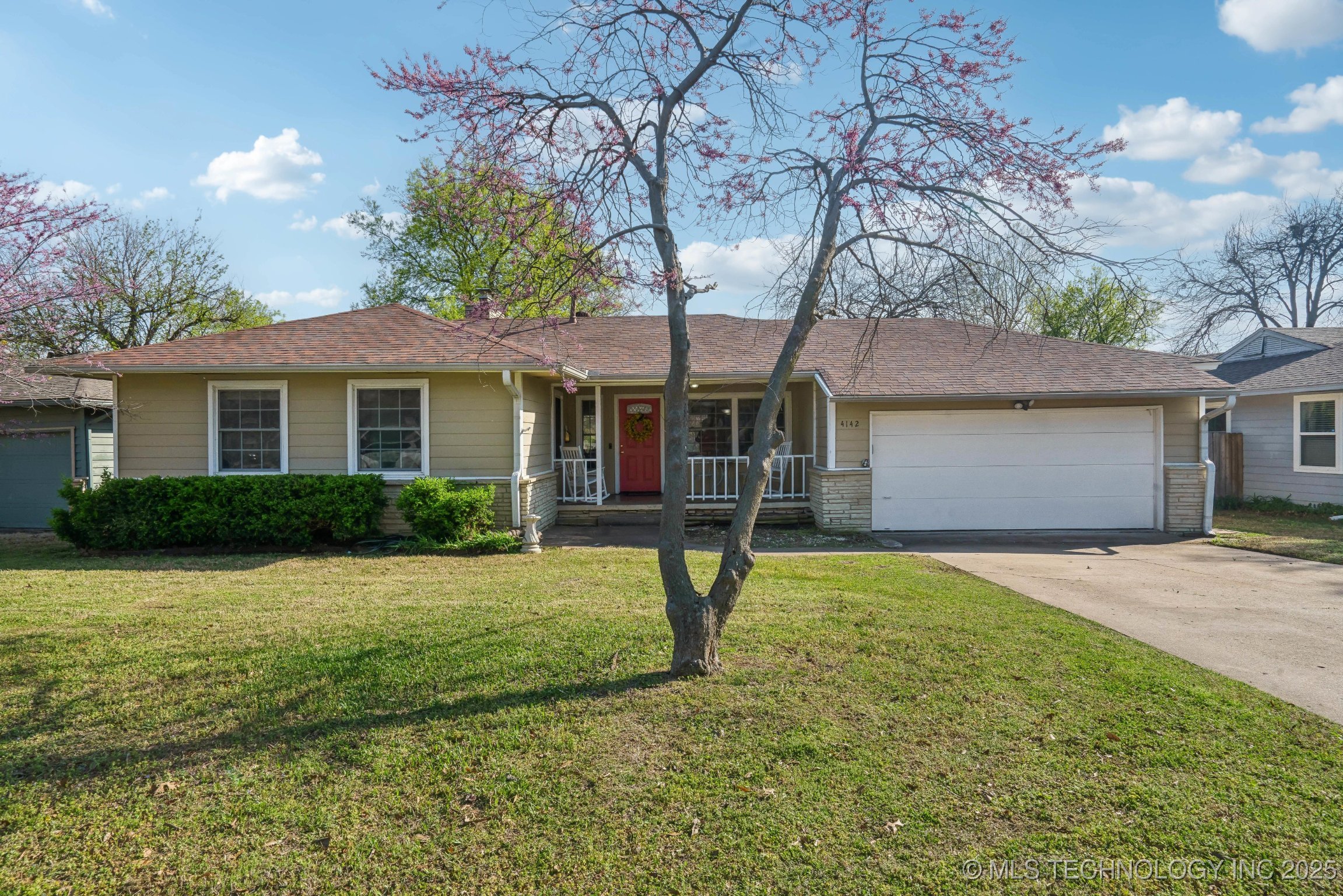 4142 E 37th Place Property Photo