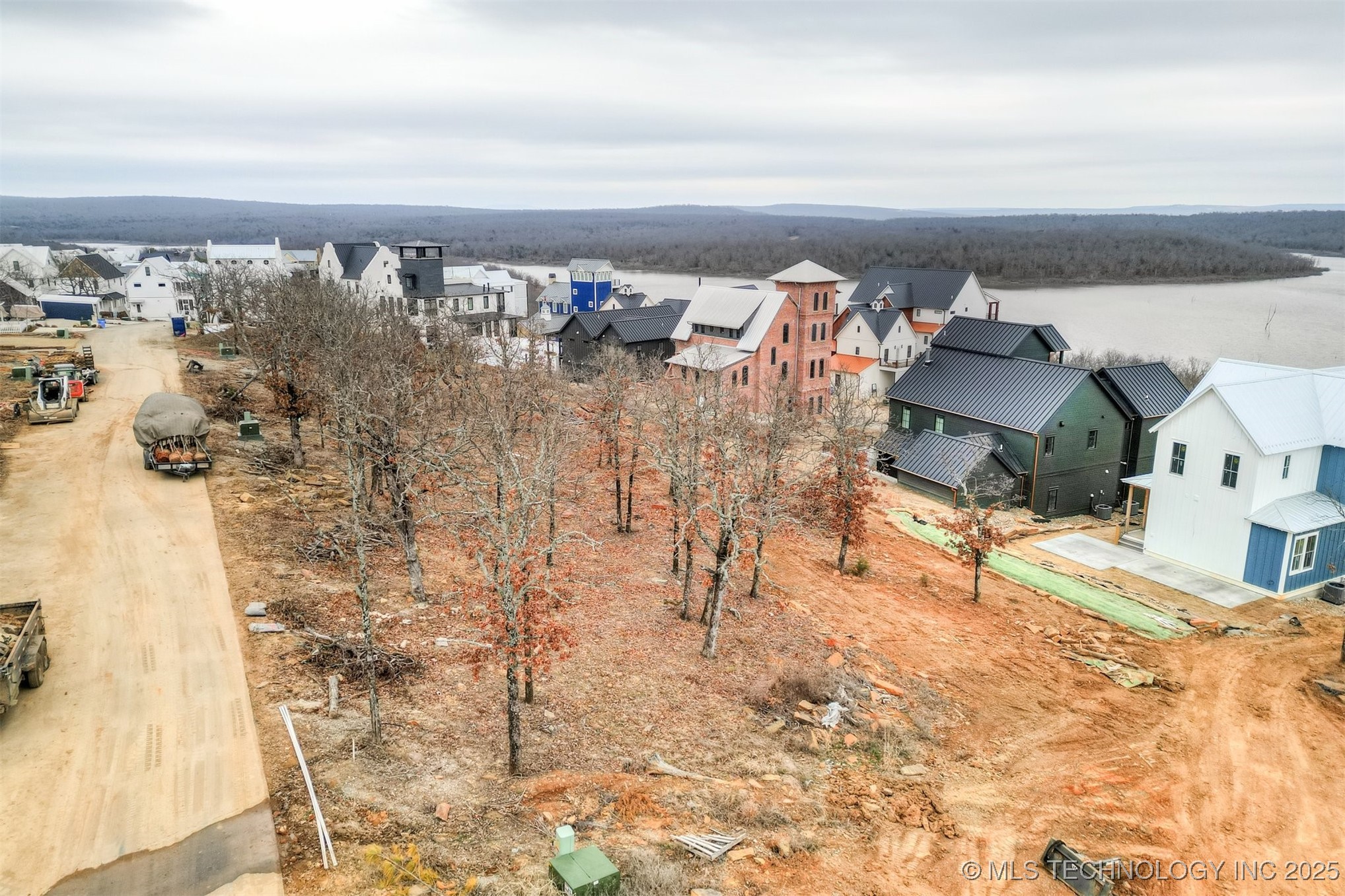 118 Sandstone Drive Property Photo 6