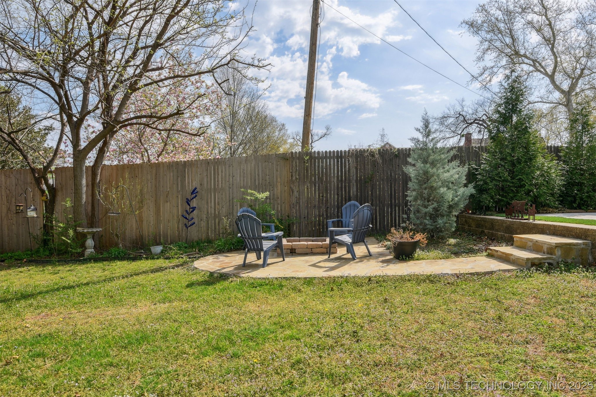 2729 E 22nd Street Property Photo 51