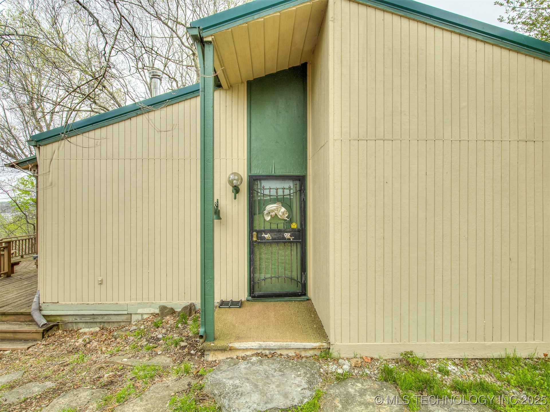 544 Murray Lane Property Photo
