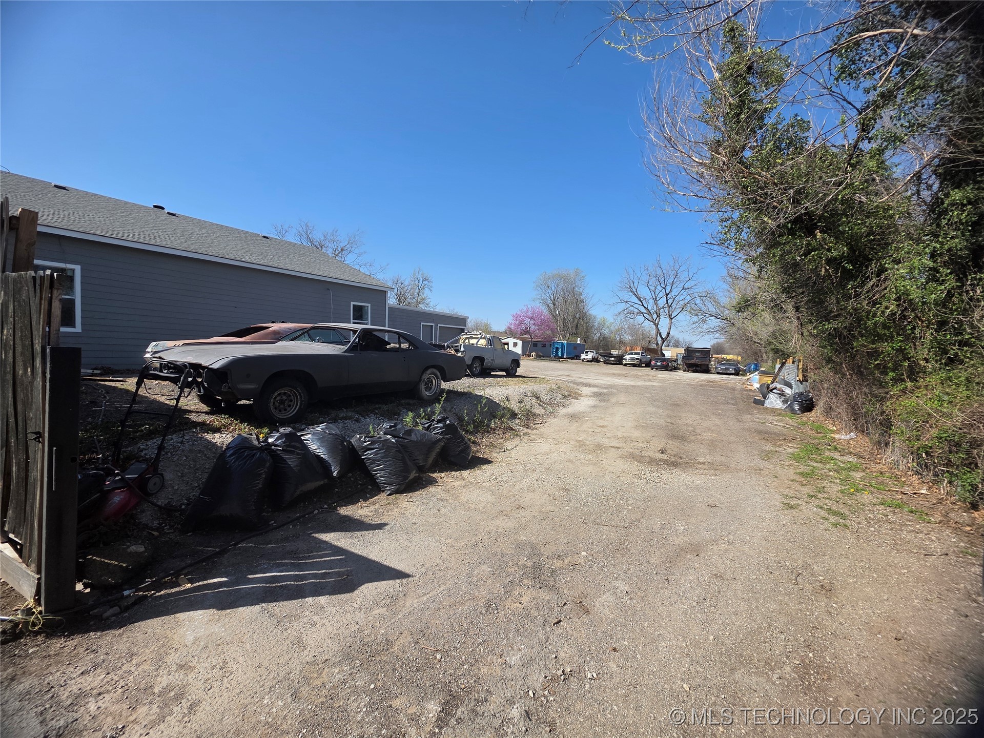 5219 E Latimer Street Property Photo 8