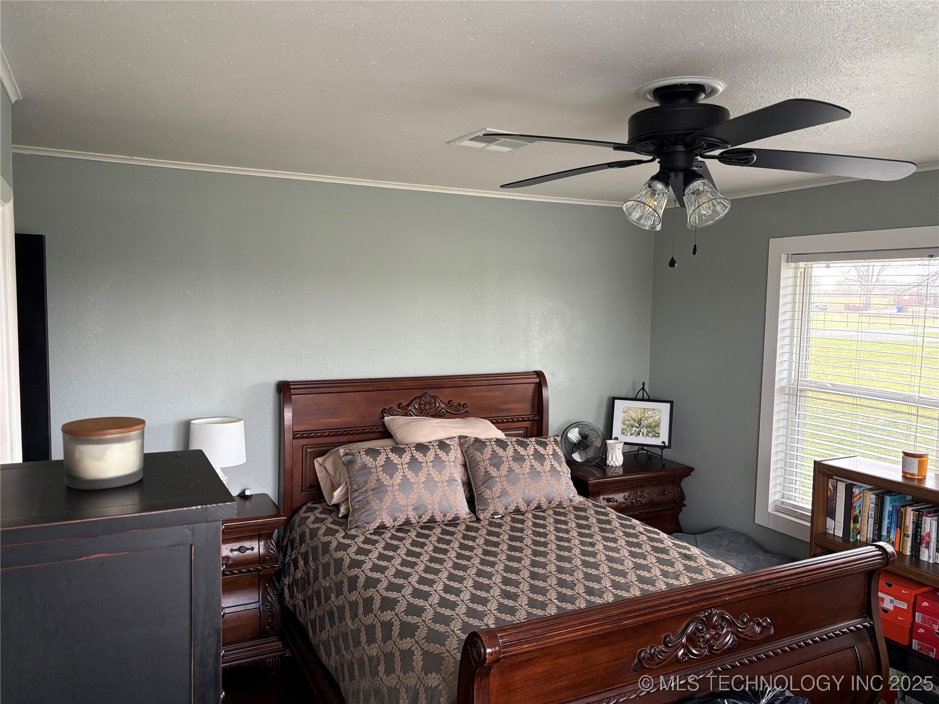 450 W Harris Road Property Photo 19