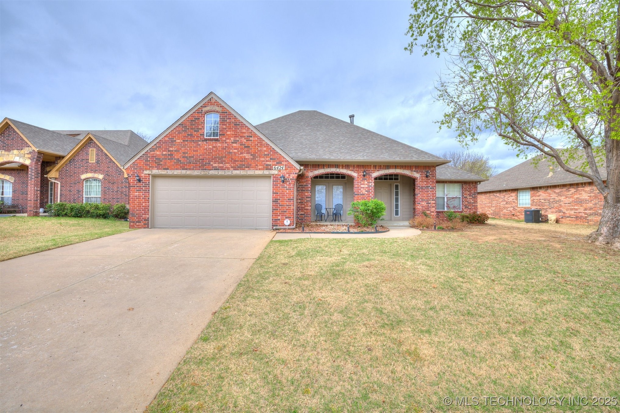 6424 E Forest Ridge Boulevard Property Photo 5