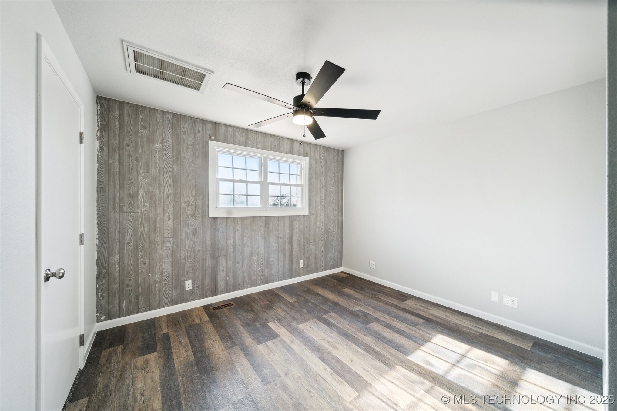18446 E 112th Street North Property Photo 25