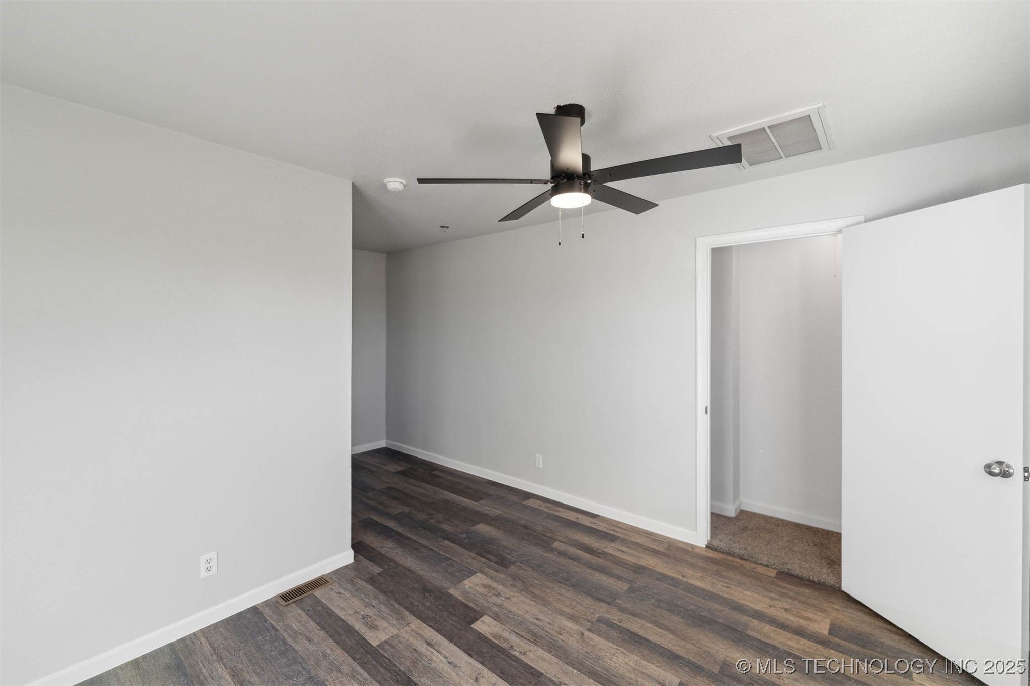 18446 E 112th Street North Property Photo 26