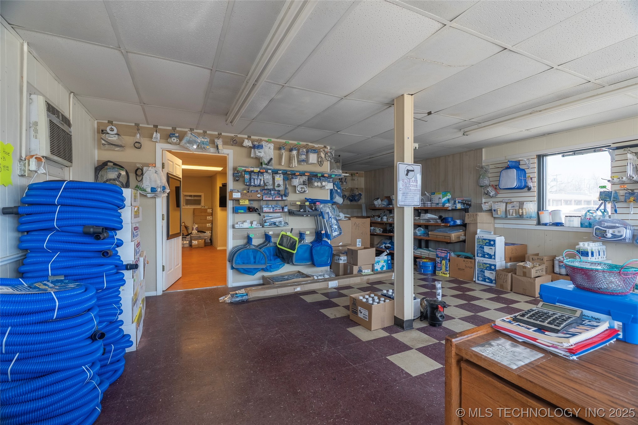 520 W Conner Avenue Property Photo 4