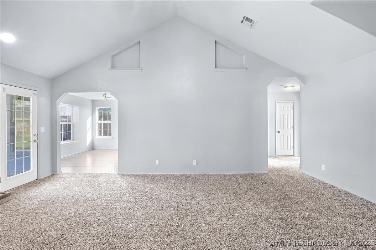 11820 N 109th East Avenue Property Photo 13
