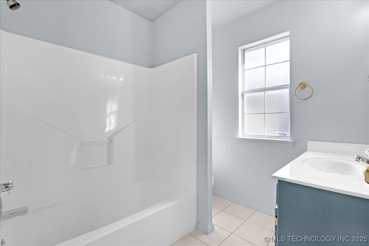11820 N 109th East Avenue Property Photo 32