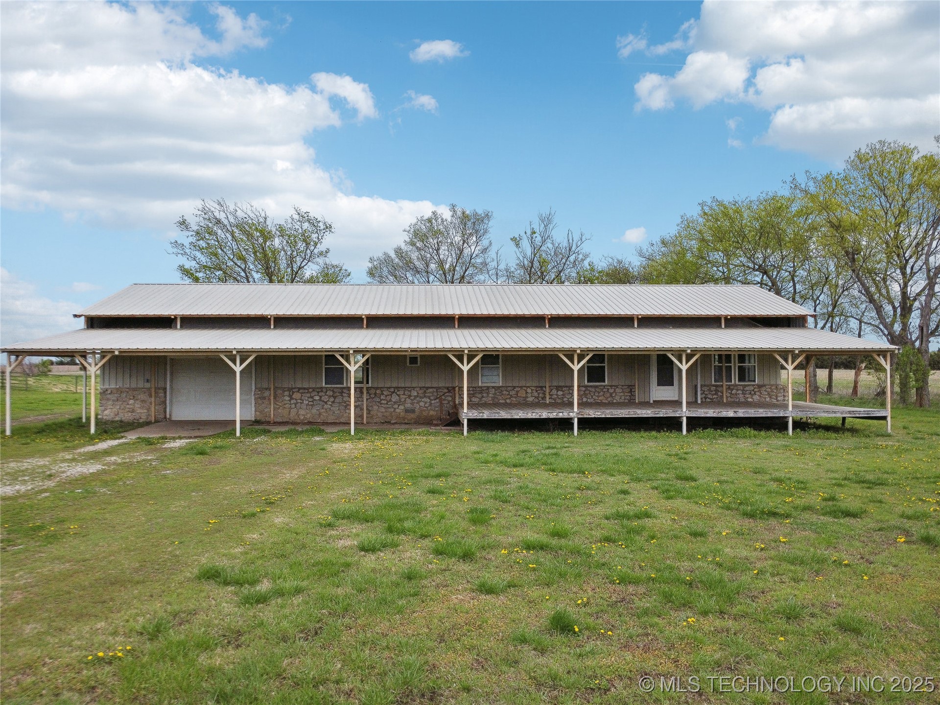 20728 Ns 409 Road Property Photo