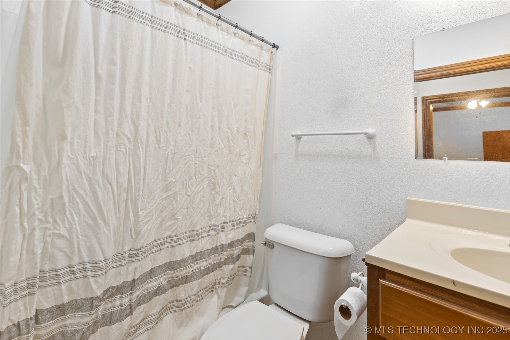 8100 Wainwright Road Property Photo 31