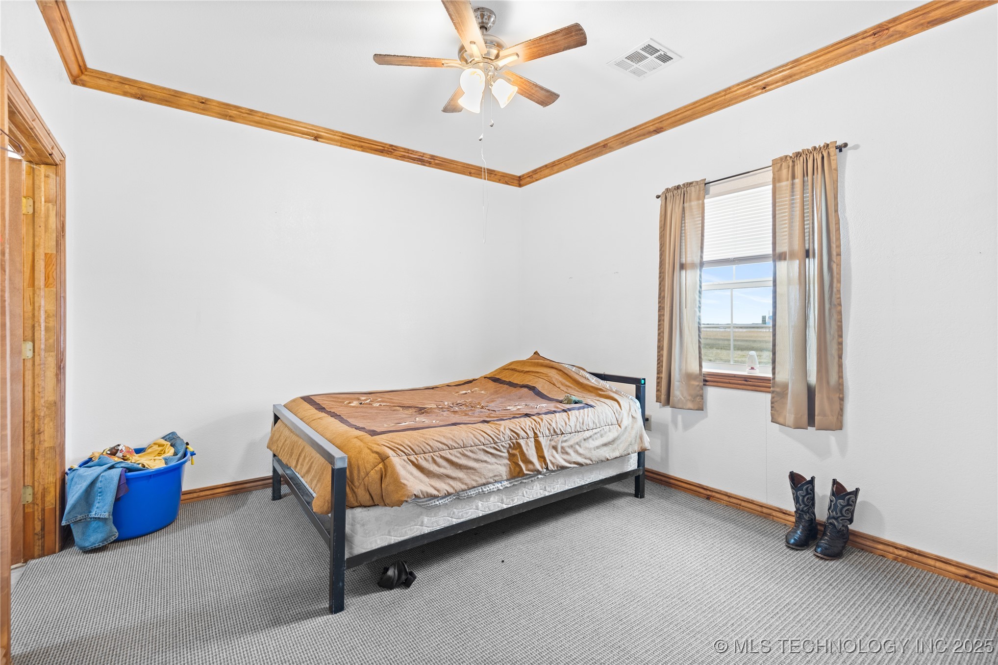 8100 Wainwright Road Property Photo 32