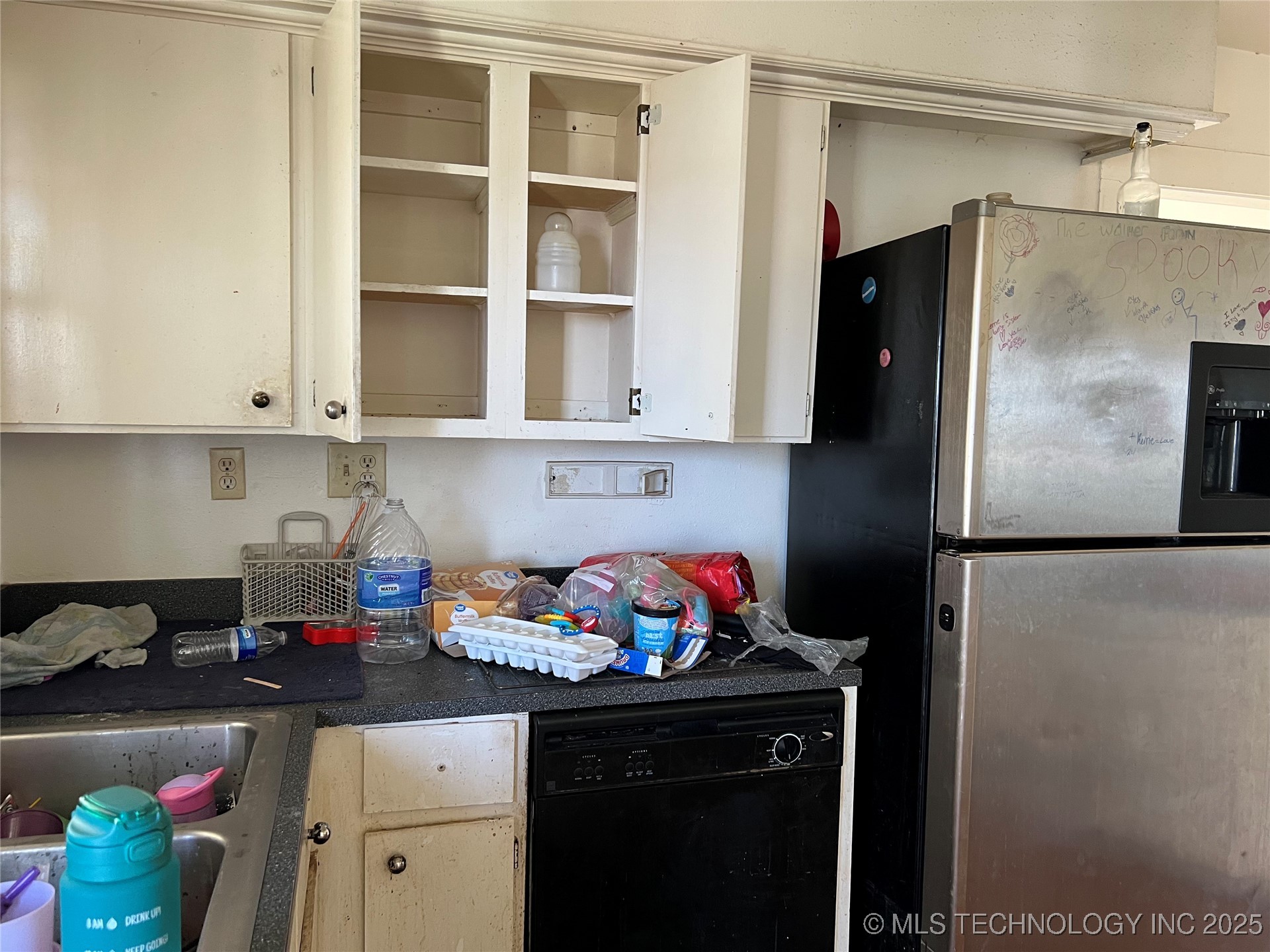 200 S West Street Property Photo 4