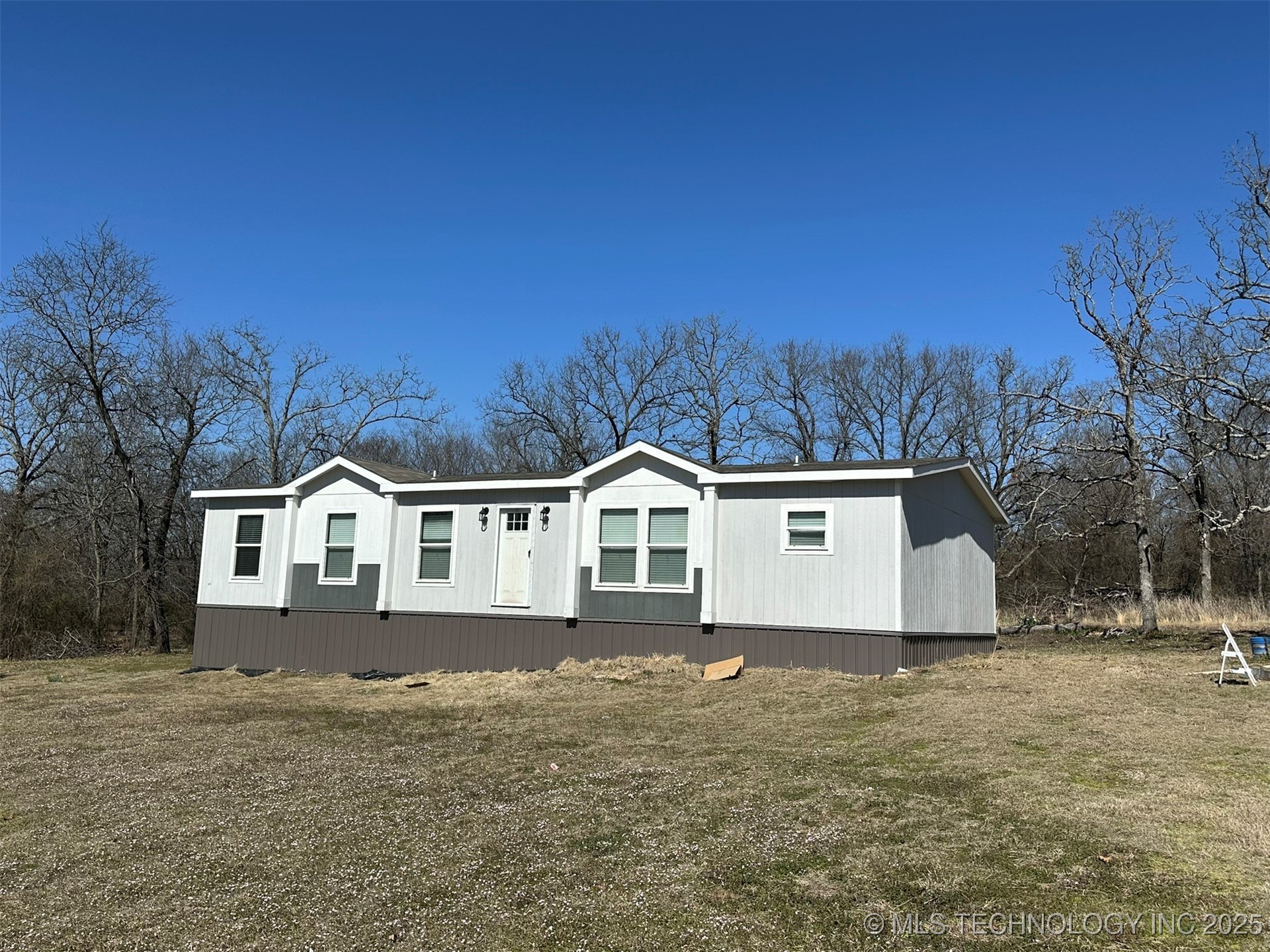 10118 E 263rd Street S Property Photo 1
