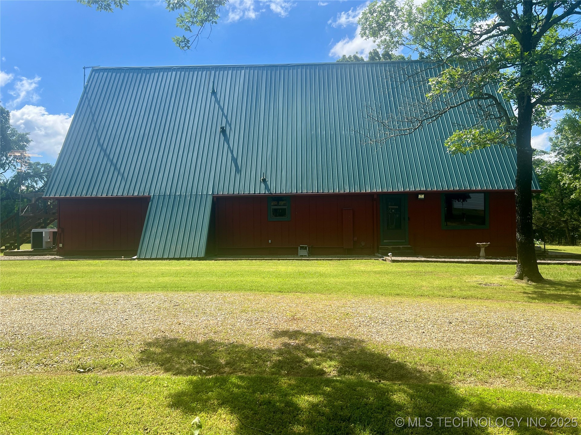 13404 96 Road Property Photo 7