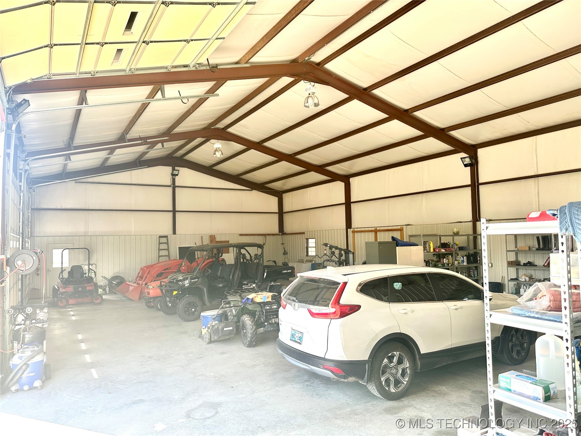 13404 96 Road Property Photo 13