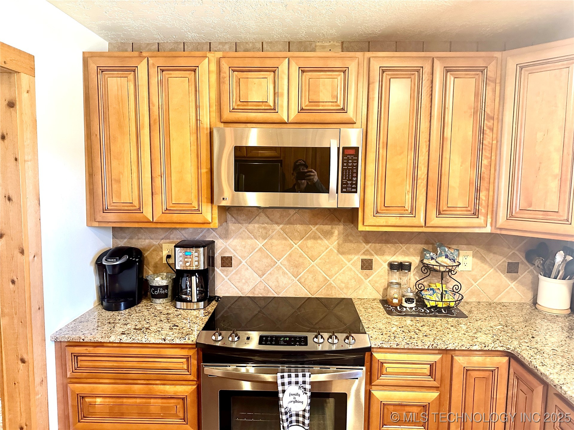 13404 96 Road Property Photo 22